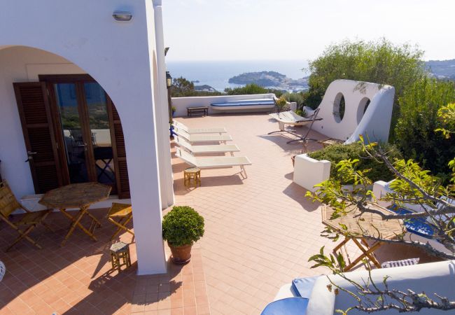 Villa a Ponza - Turistcasa - Villa Il Gabbiano -