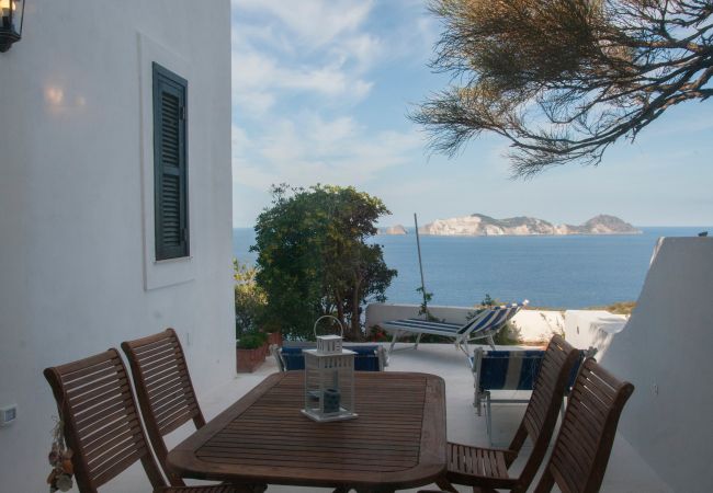 Zimmeranmietung in Ponza - B&B Il  Gabbiano Junior Suite