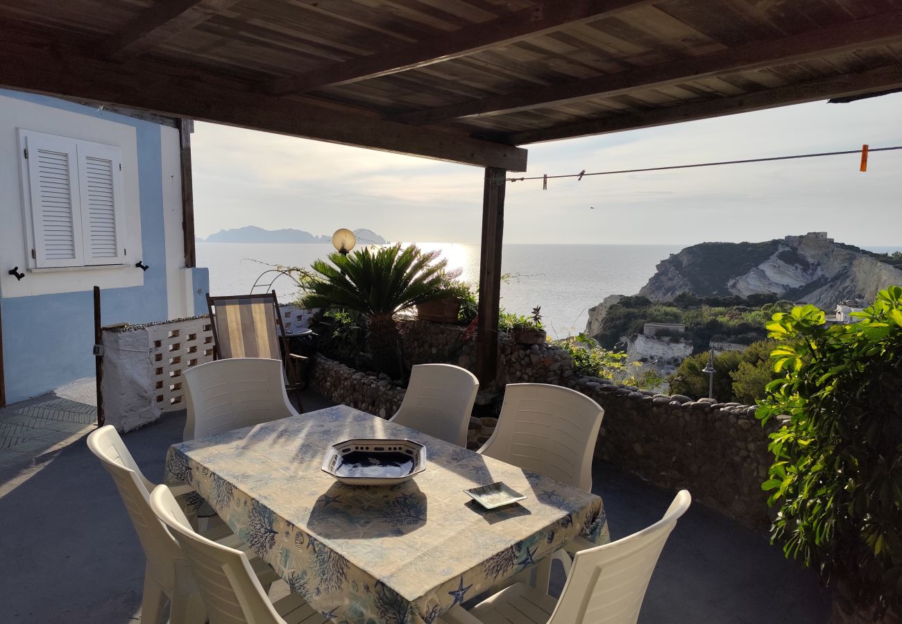 Ferienwohnung in Ponza - Turistcasa - Salsedine -